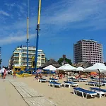 Appartement Menada Crystal Park *