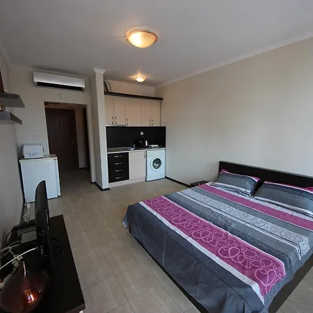 Appartement Menada Crystal Park *